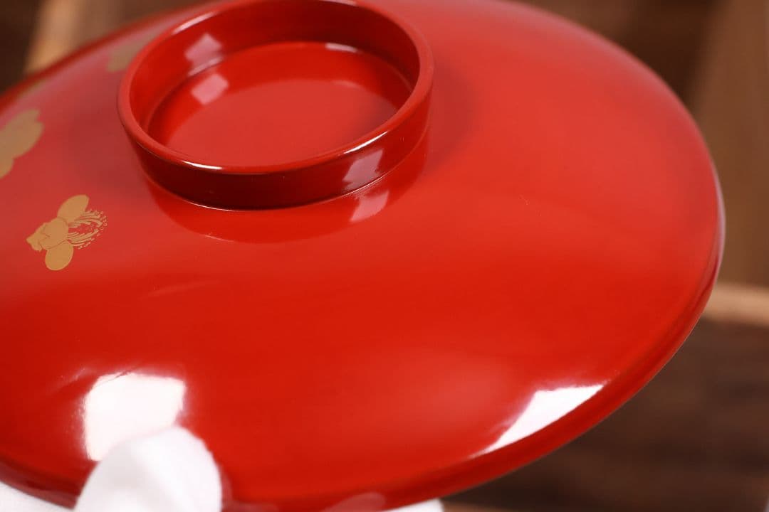 【CM230】木製漆器 若松と梅 金蒔絵 朱塗 引盃 五客 天然木 盃 杯 懐石