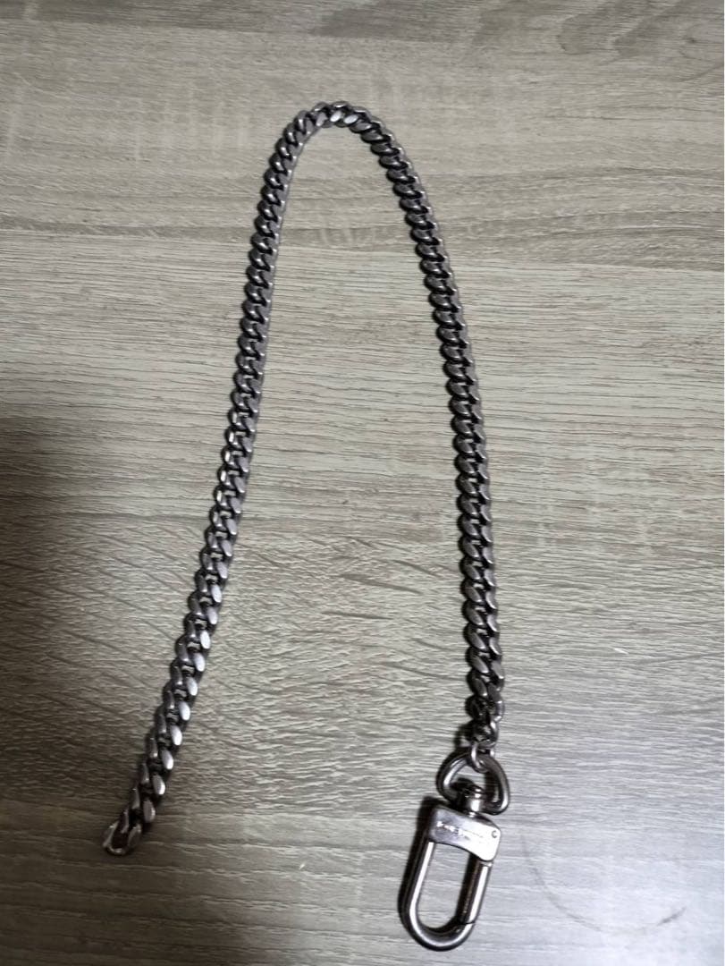 ルイヴィトン ウォレットチェーン カラビナ式　シルバー