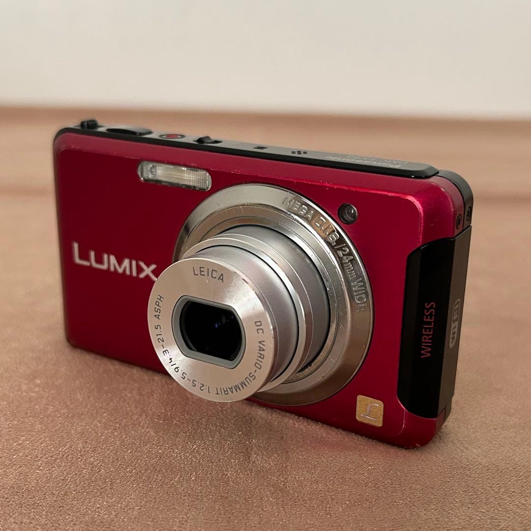 パナソニックコンパクトデジタルカメラ　DMC-FX90 レッド