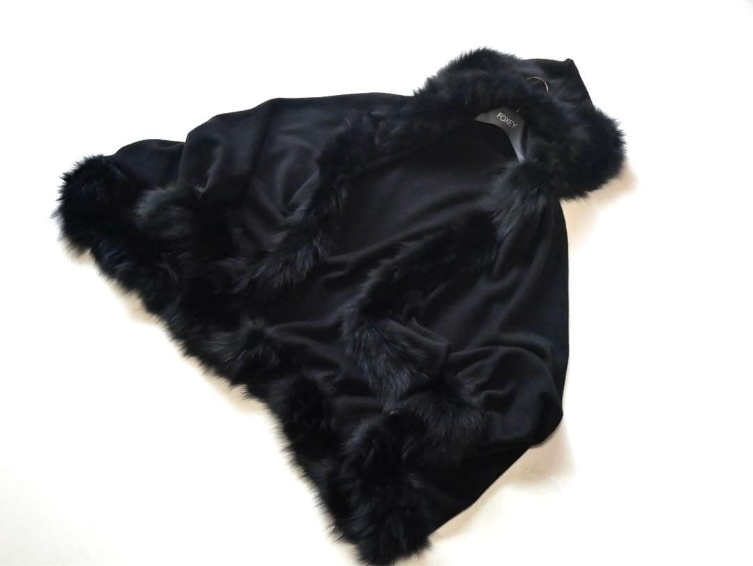 MOGA モガ ブルーFOX ウール×カシミヤ　ポンチョ ショール ブラック