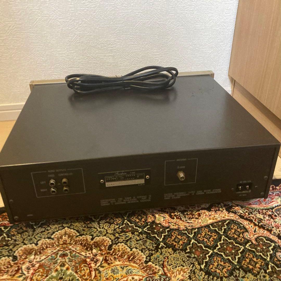 アキュフェーズ　FMチューナーT105