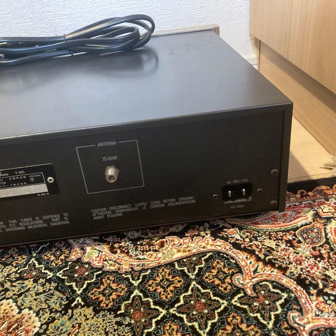 アキュフェーズ　FMチューナーT105