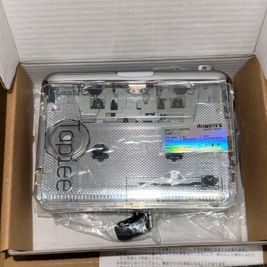 【新品未使用】18TRIP エイトリ Tapiee テーピー カセットプレイヤー