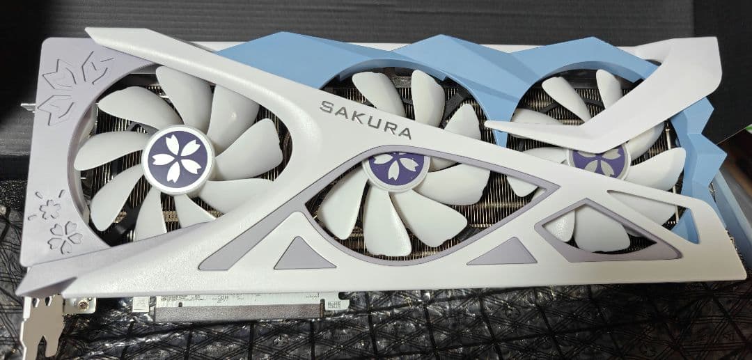 グラフィックボード・グラボ・ビデオカード YESTON AMD Radeon RX9070XT Sakura OC