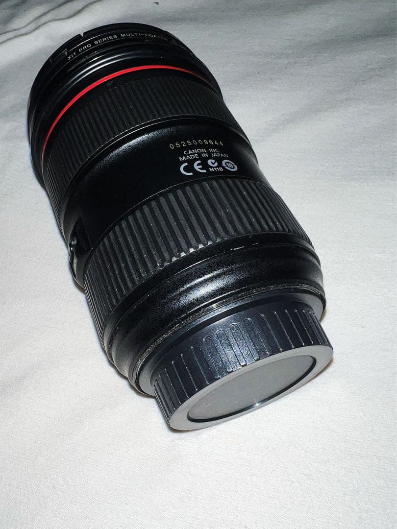 【極美品】Canon EF 24-70mm f/2.8L II USM おまけ付