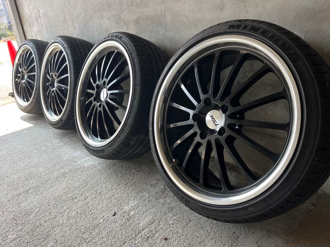 レア物TSW/8J-19 225/35-19/114.3/5Hツラ仕様usdm