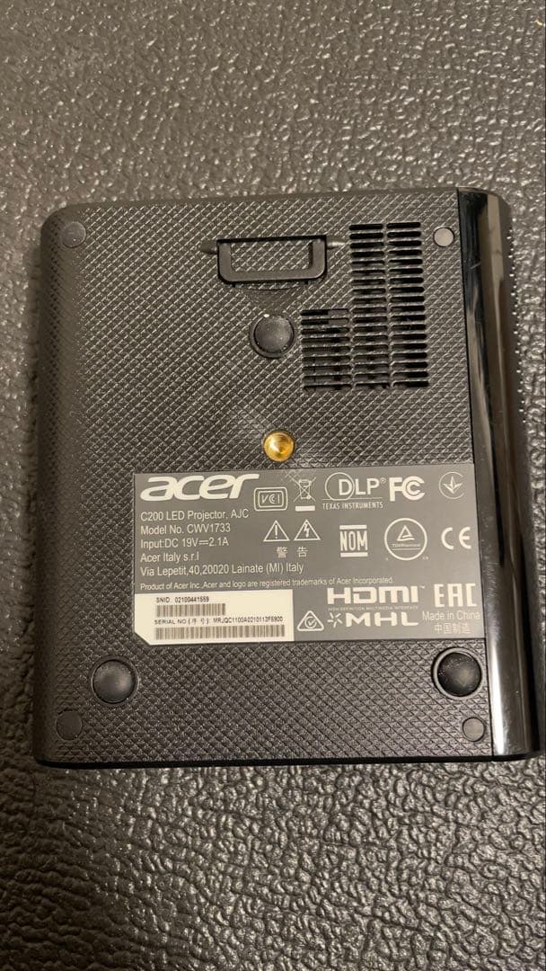 Acer プロジェクター本体 ブラック