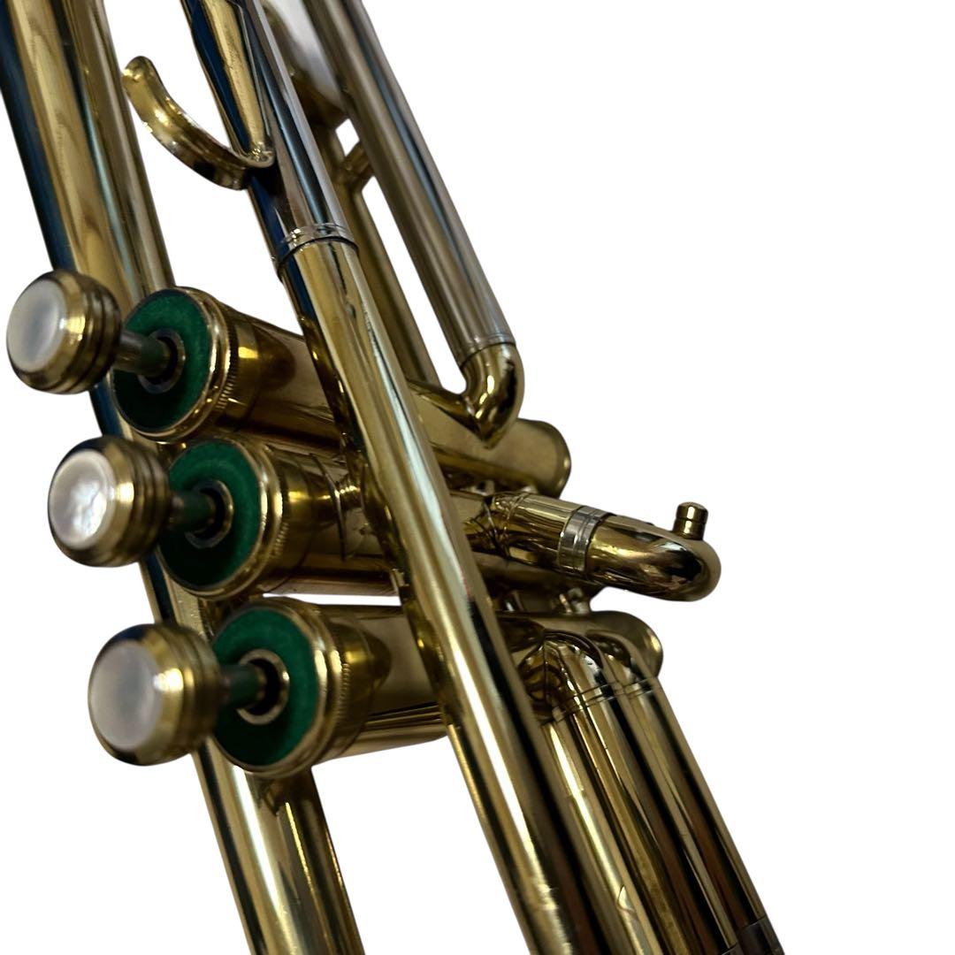 トランペット　HUTTL LINE700