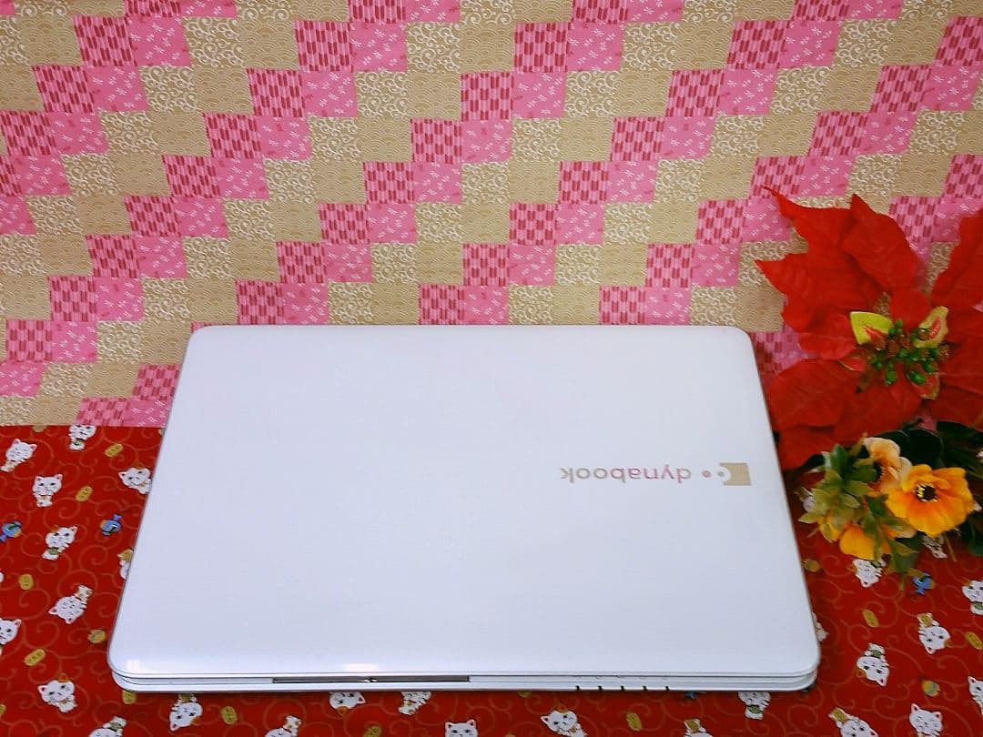 極上美品！東芝 HDD500GB!ホワイトノートパソコン！Win10！ソフト多数