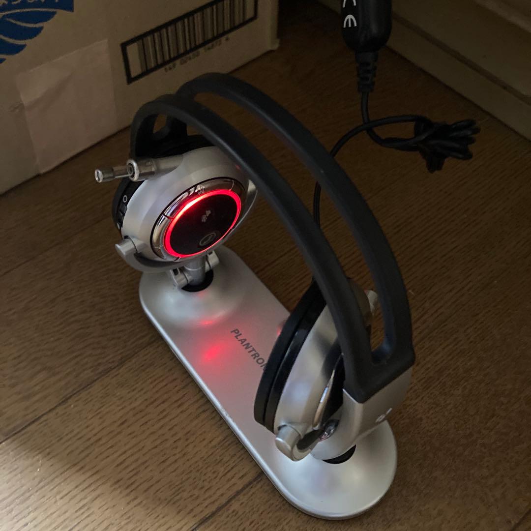 プラントロニクス折りたたみブルーツゥースヘッドホン パルサー