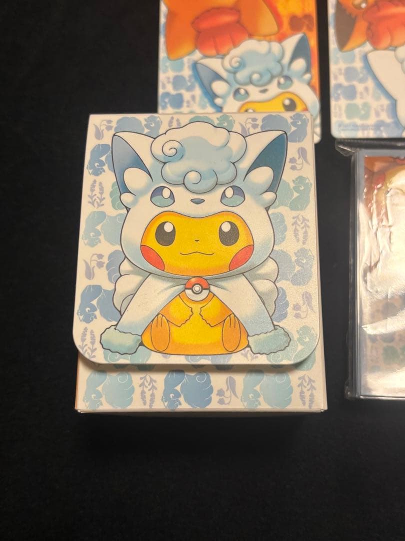 ポンチョ　ピカチュウ　ロコン　デッキケース　デッキシールド