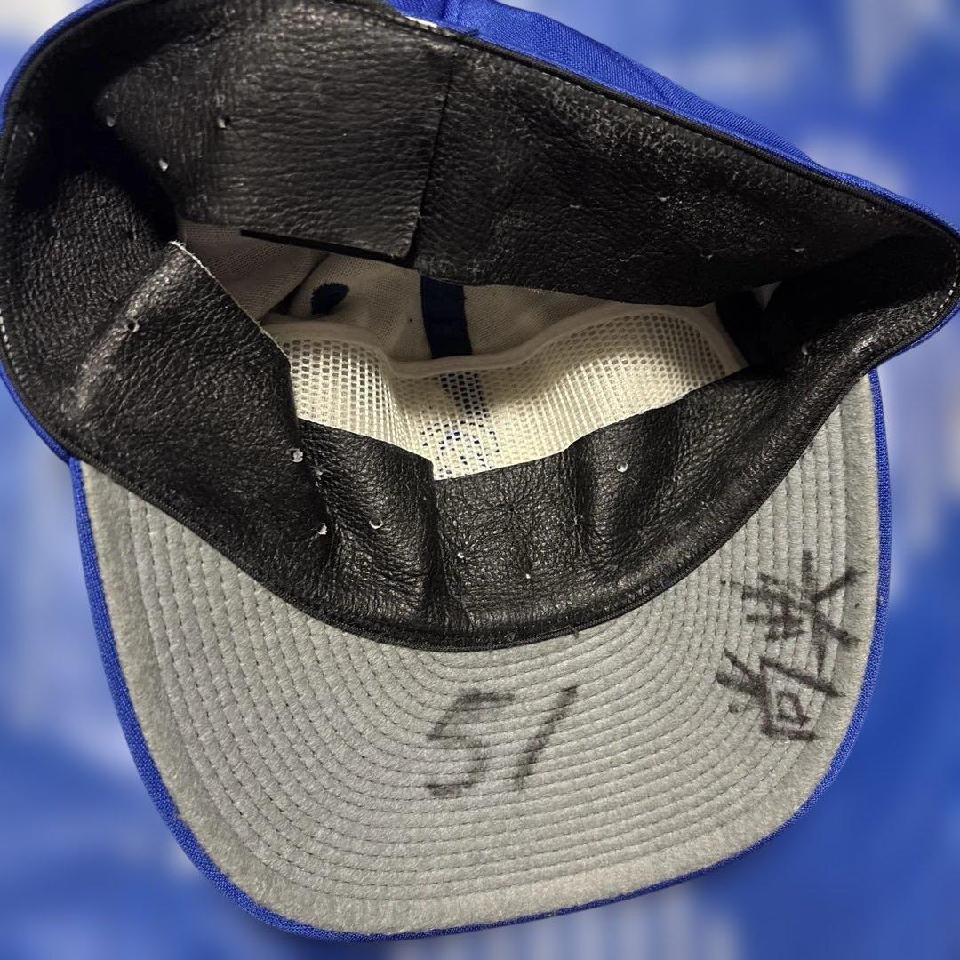 横浜DeNAベイスターズ　鈴木尚典　直筆サイン入り　帽子　野球帽　神奈川テレビ