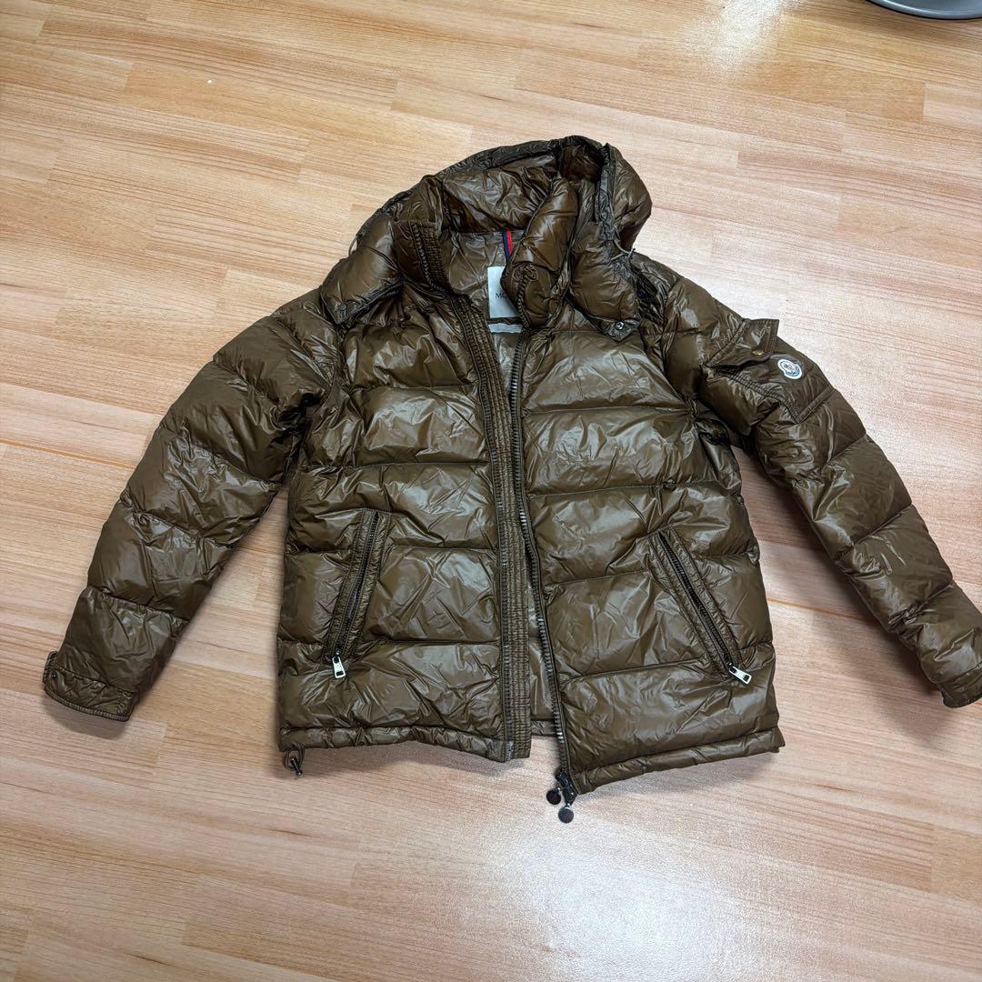 モンクレール　マヤ　ダウン