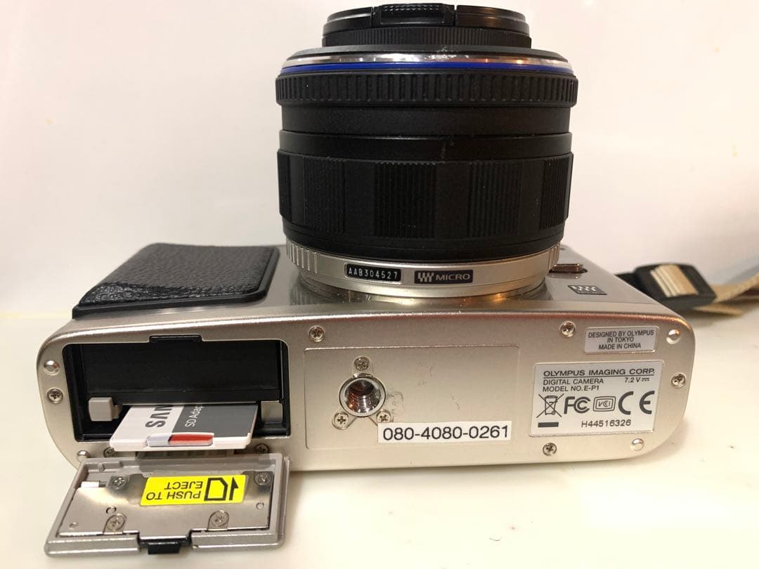 OLYMPUS PEN EP-1 オリンパス・ペンE-P1レンズキット　付属品付