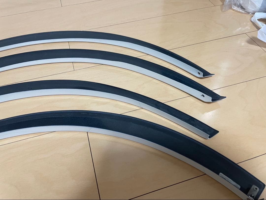 ハイエース リーガルフェンダー CRS エセックス