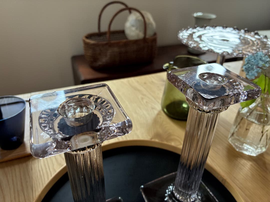 英国アンティーク　ガラス燭台ペア　キャンドルスタンド