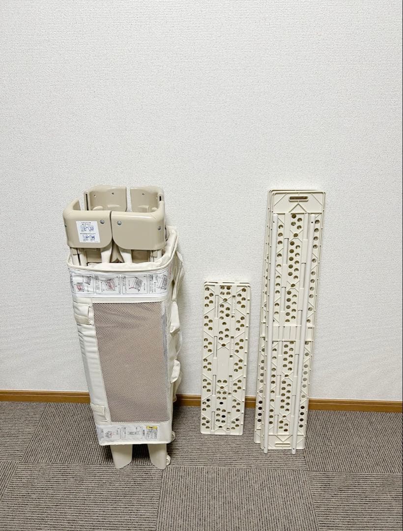 ココネルエアープラス　アップリカ　ベビーベッド