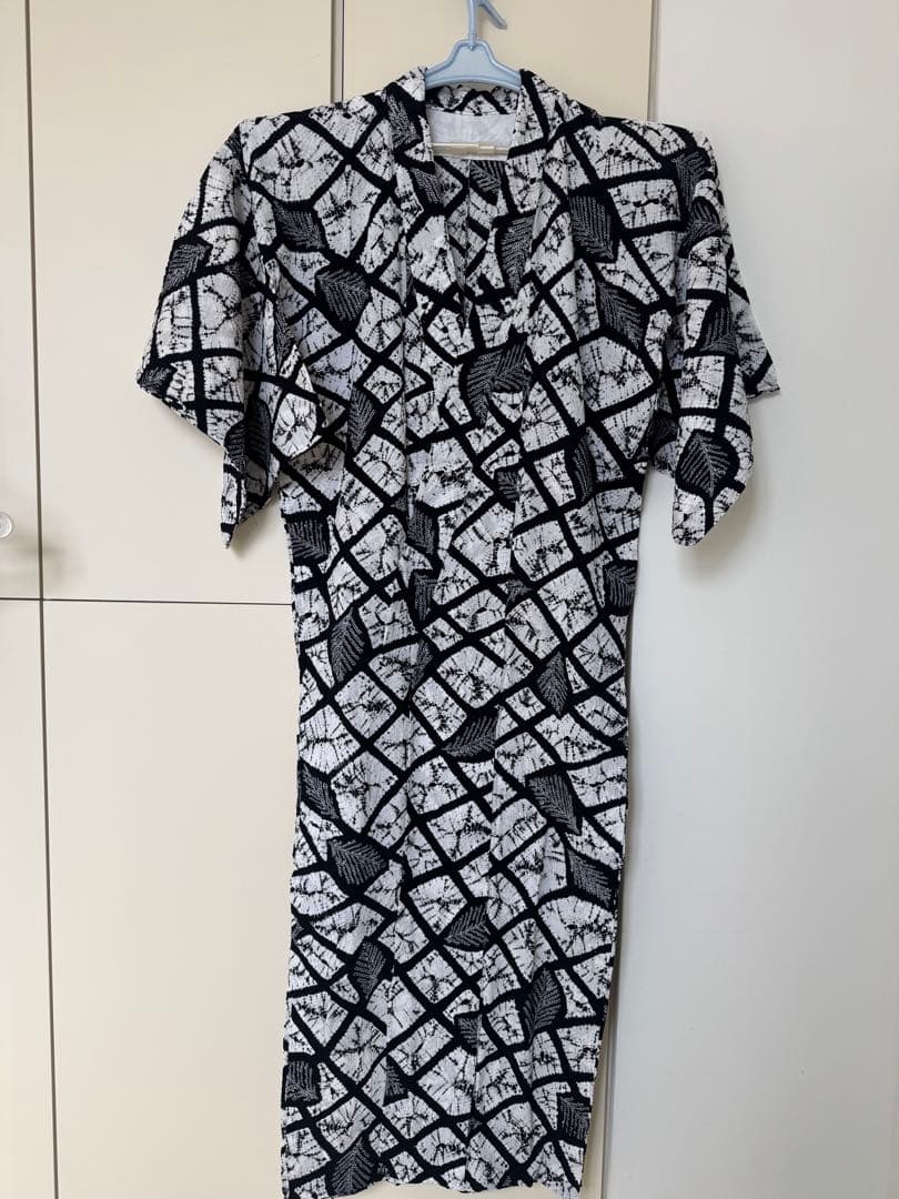 有松絞り 白黒 葉柄 浴衣 単品 着丈たっぷり高身長の方にも　トールサイズ