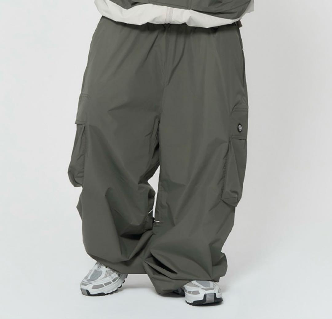 ［タグ付き］GAFH スノボウェア 上下セットSサイズ　カーキ