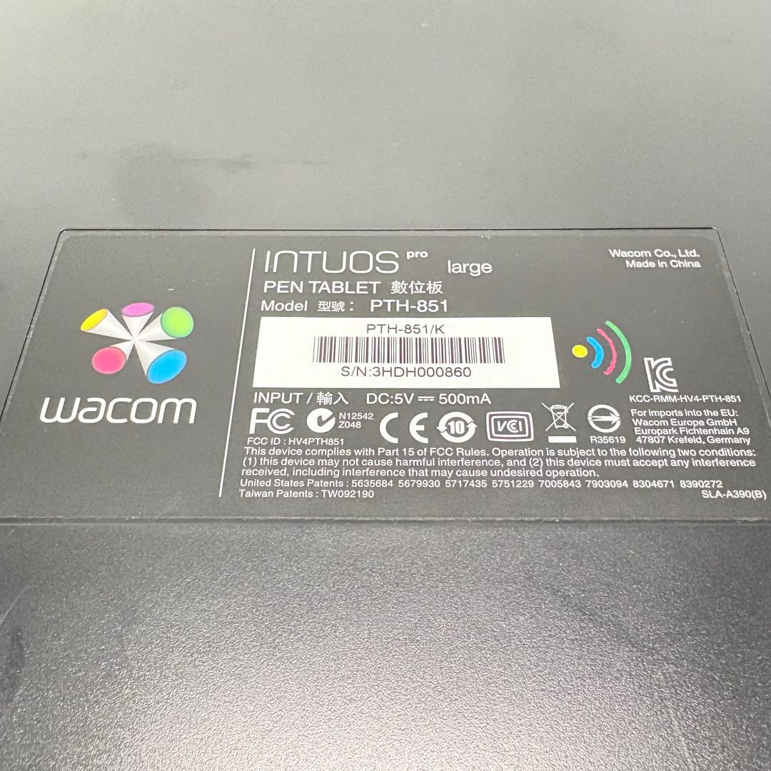 【美品•動作良好】ワコム ペンタブ intuos Pro PTH-851/K1