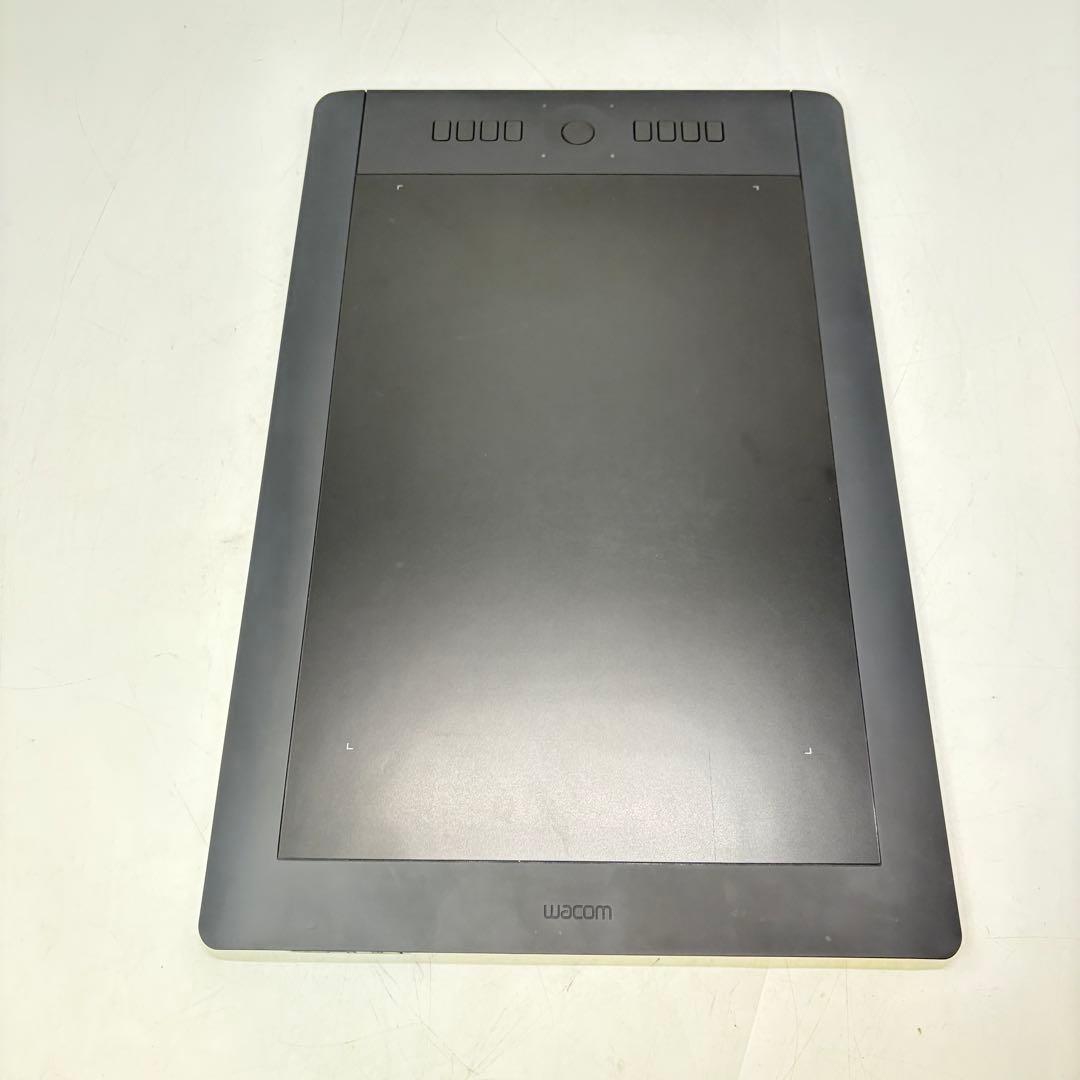 【美品•動作良好】ワコム ペンタブ intuos Pro PTH-851/K1