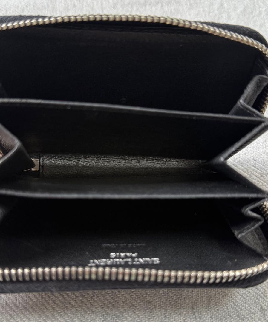 SAINT LAURENT YSLロゴ ケース ラウンドジップ　ブラック