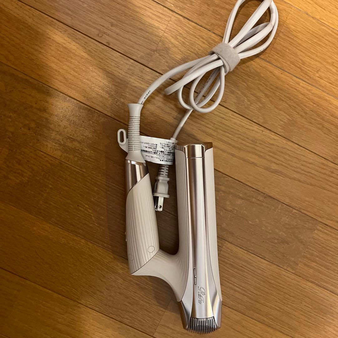 リファ　ビューティックドライヤースマートダブル