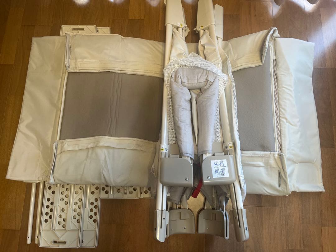 アップリカ　ココネル　エアープラスAB/ホワイトベージュ 説明書,収納袋つき