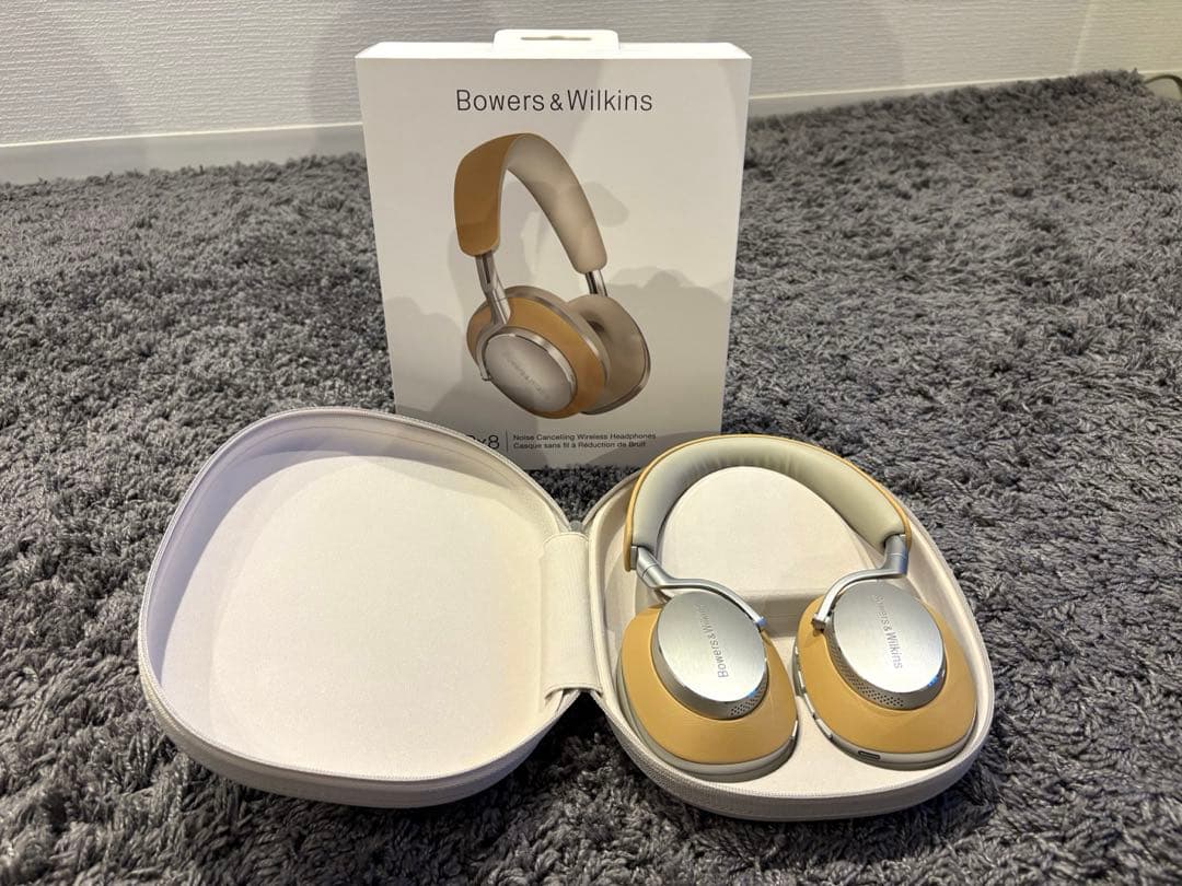 【ほぼ新品】Bowers & Wilkins Px8 ヘッドホン　タン