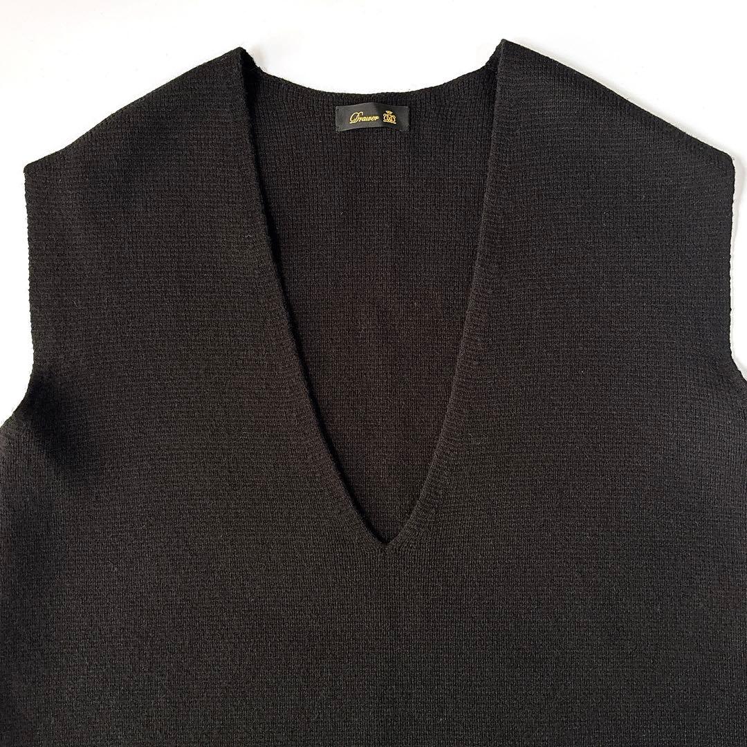 美品⁑ドゥロワー　9Gウールカシミヤ ミラノ編み Vネックニットジレ　ネイビー