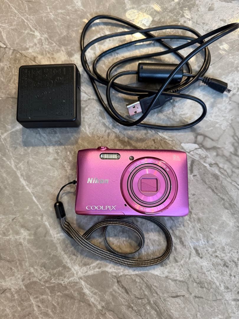 【充電器付き！即発送！】Nikon COOLPIX S3600 ピンク