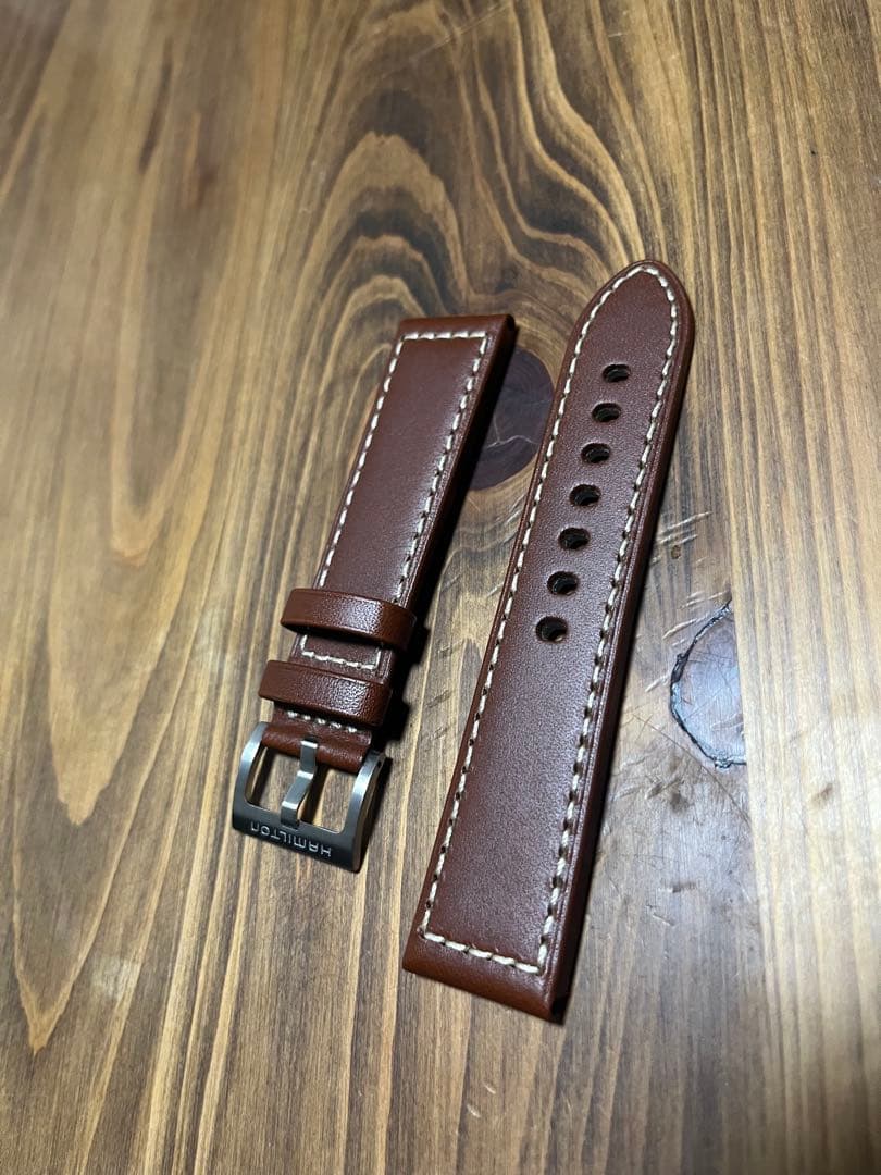 Hamilton Khaki Automatic 42mm ブラウンレザーバンド