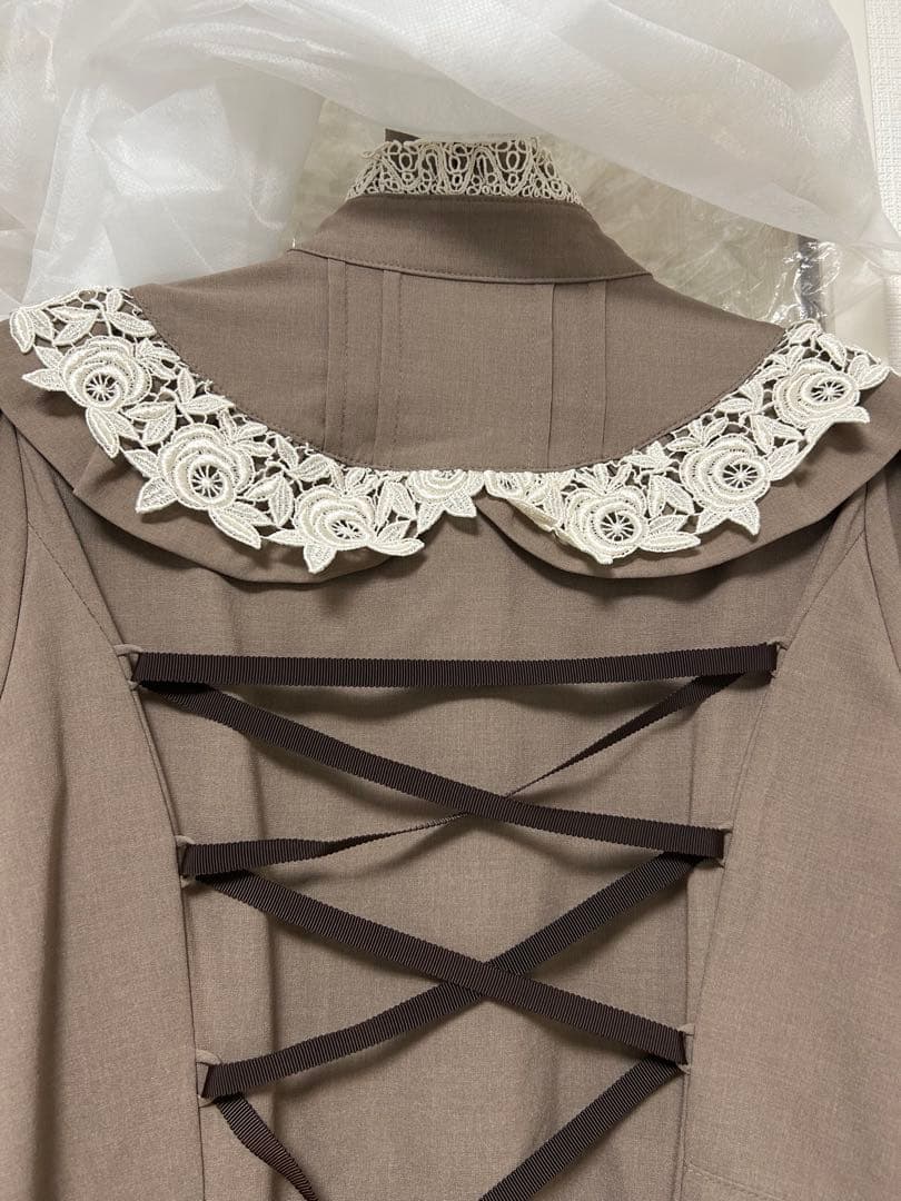 イノセントワールド　バラレースフリルワンピース　モカ　Mサイズ