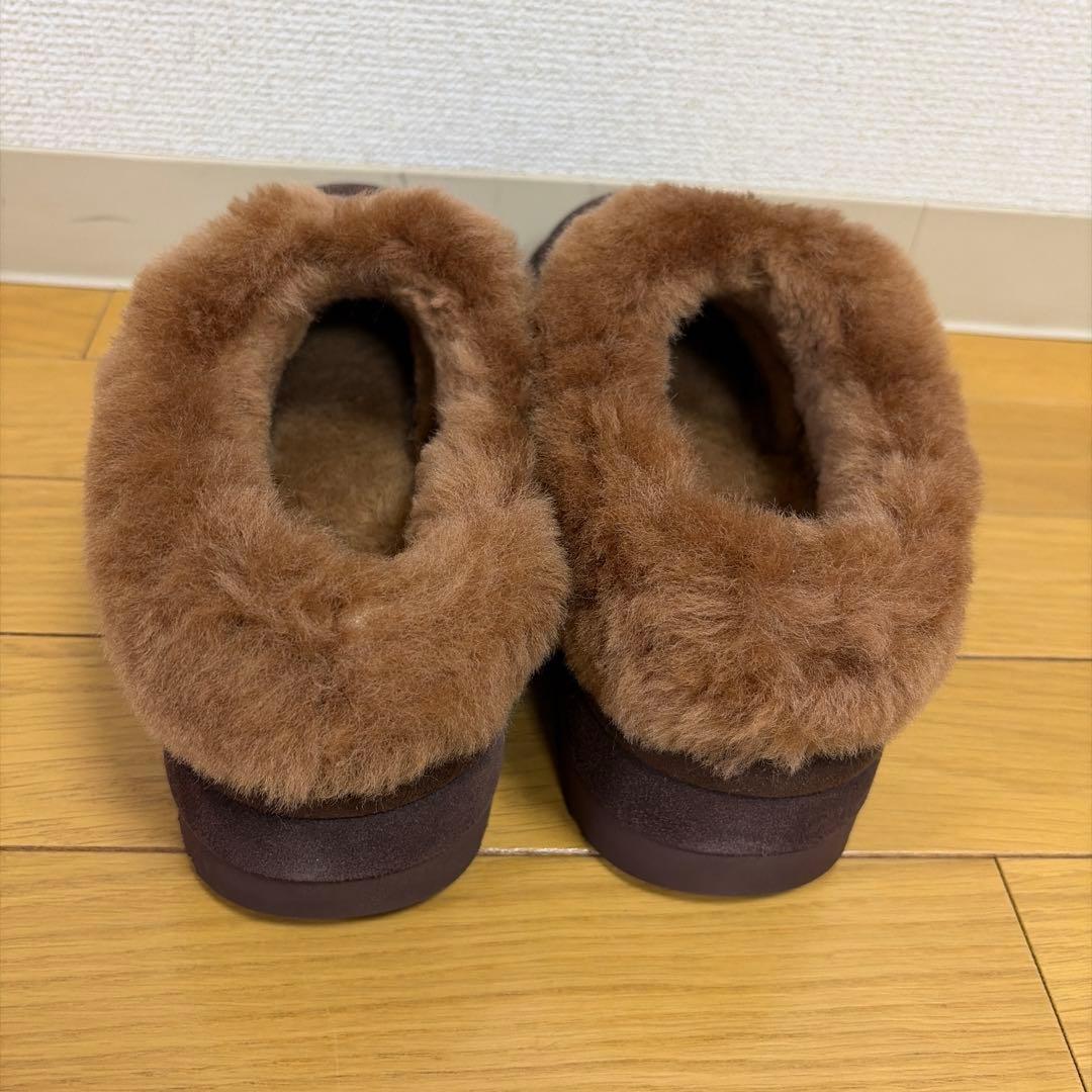 新品 UGG Tazzlita Hardwood ブラウン 厚底ブーツ