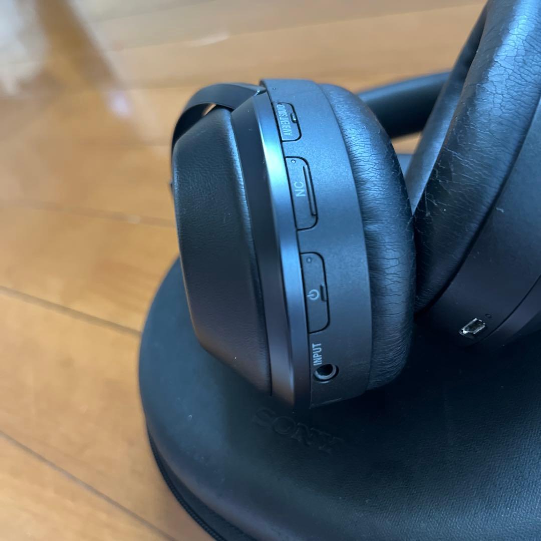 Sony mdr-1000xノイズキャンセリング　ブラック 収納ケース付き