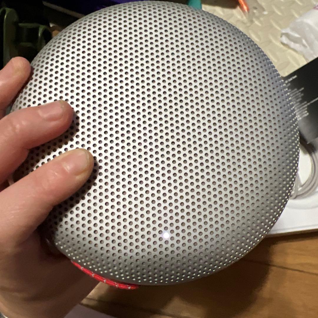 スピーカー・ウーファー Bang&Olufsen Beosound A1 2nd generation