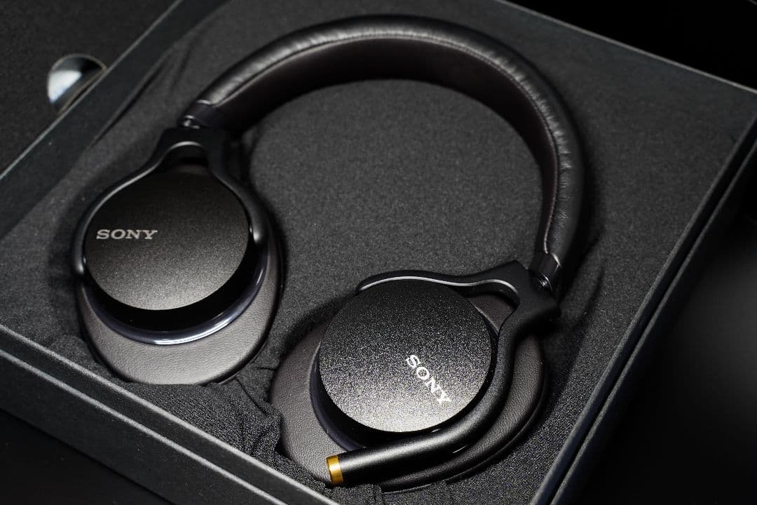 ヘッドホン Sony MDR-1AM2