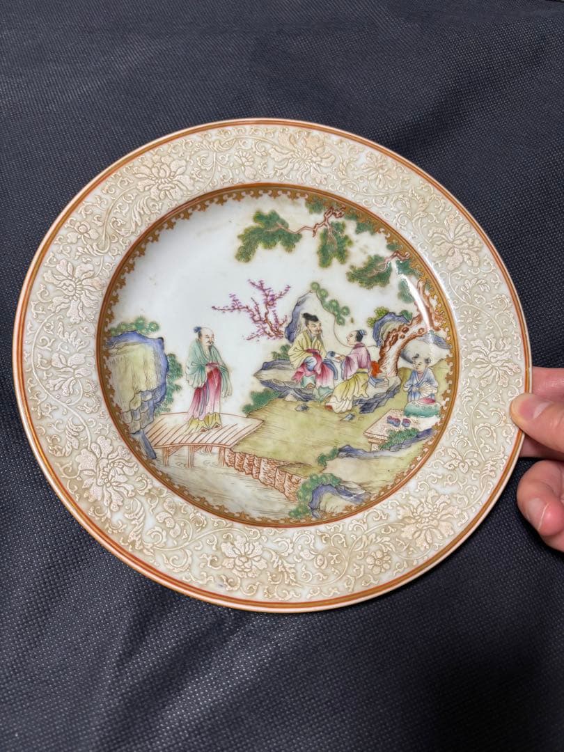 Duan osaka中国古美術 清の時代 金彩粉彩　人物　大皿　23cm