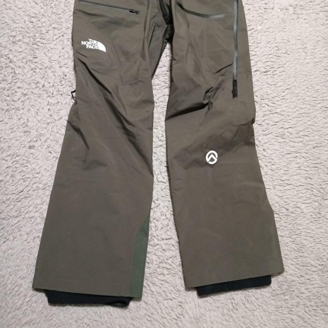 【新品】ノースフェイス ビブ GORE-TEX 　スノーパンツ　Lサイズ
