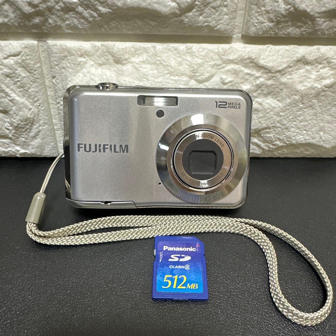 FUJIFILM FINEPIX AV100 動作品　電池式　SDカード付き