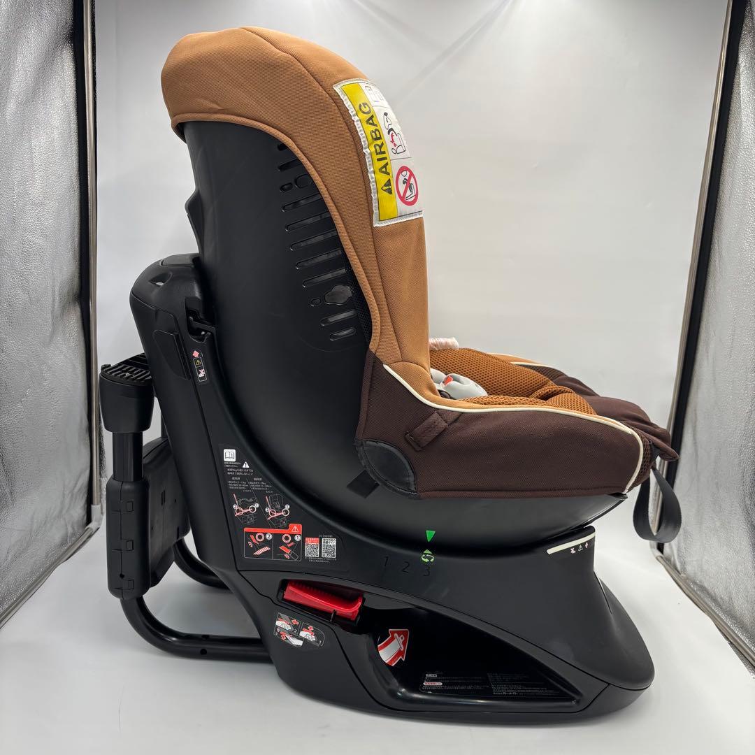 美品　AILEBEBE エールべべ クルットNT2 プラウド チャイルドシート