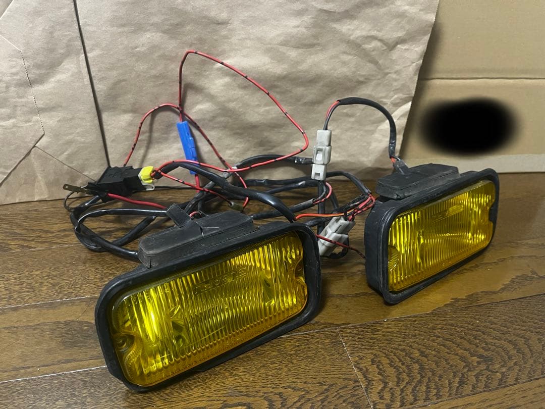 スバル　ks,kvサンバー用　純正オプションフォグランプ