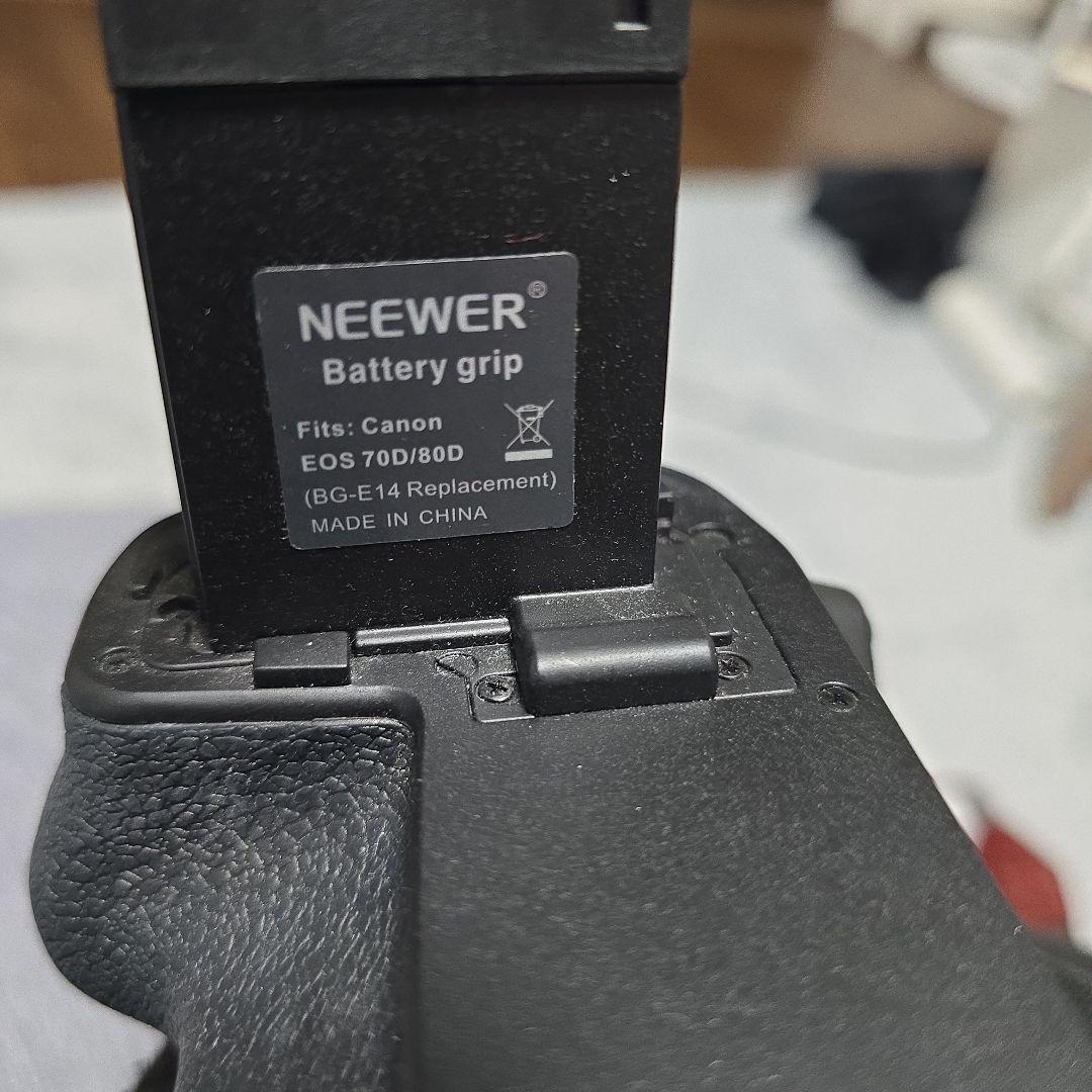 【値引相談可】Canon EOS 7D +社外バッテリーグリップ、バッテリー付き