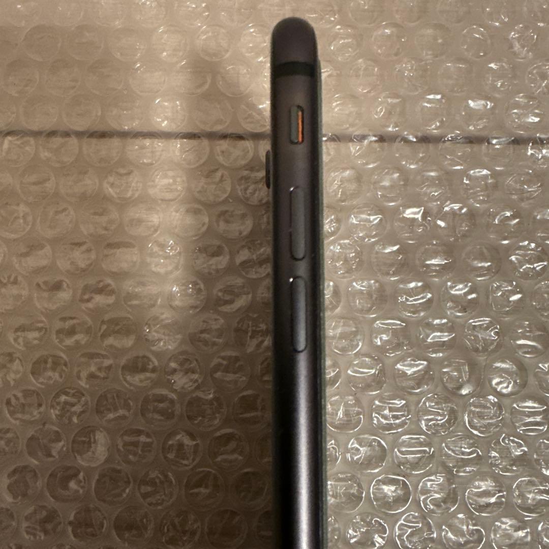 携帯電話本体 iPhone8 64GB