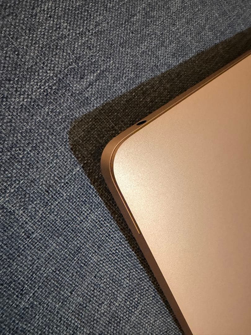 MacBook Air 2020 M1 8GB 256GB 13インチ