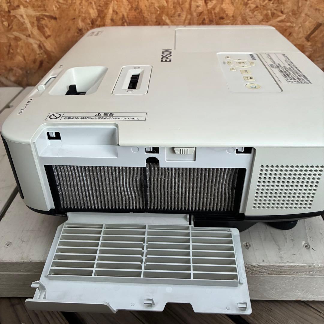 0698 EPSON プロジェクター　EB-2140W WXGA