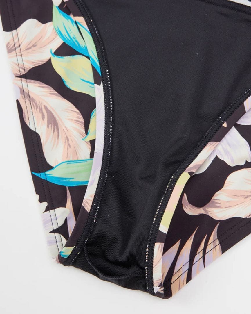 BILLABONG ビラボンハイネックビキニ 水着 2025年春夏モデル