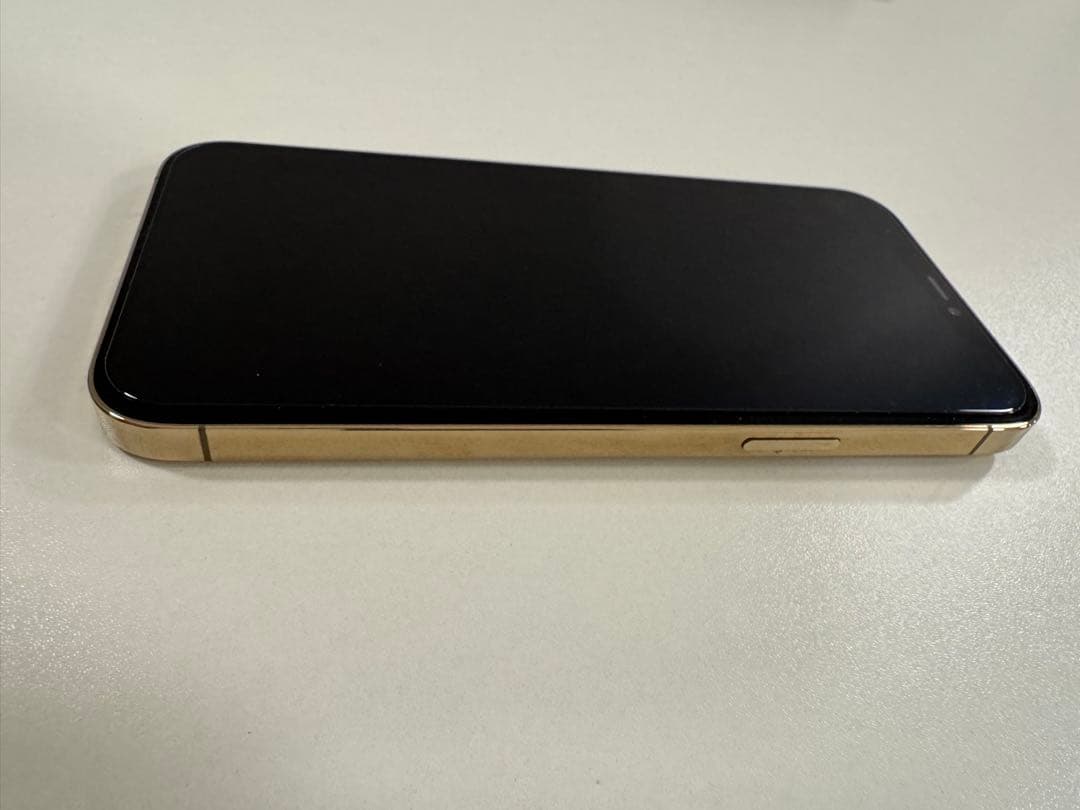 iPhone 12 promax ゴールド 本体　256gb