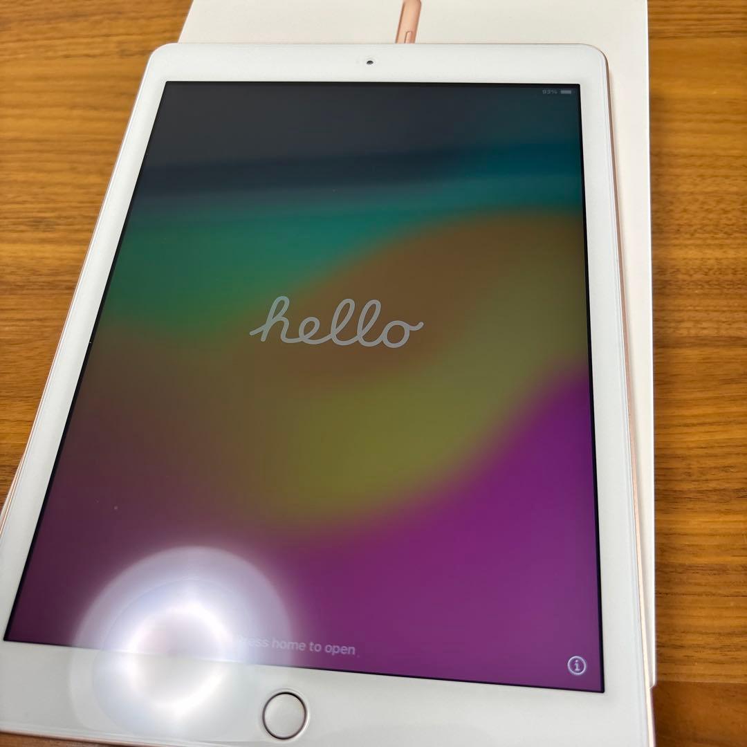 iPad 本体 6世代 Wi-Fiモデル 32GB MRJN2J/A ゴールド