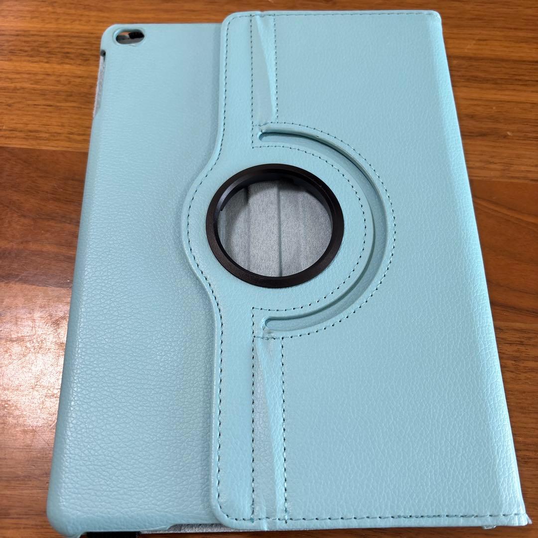 iPad 本体 6世代 Wi-Fiモデル 32GB MRJN2J/A ゴールド